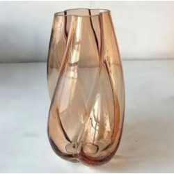 Ваза Ardesto Rosalia 17.3x15.5х28.4см скло коричневий світлий AR3831